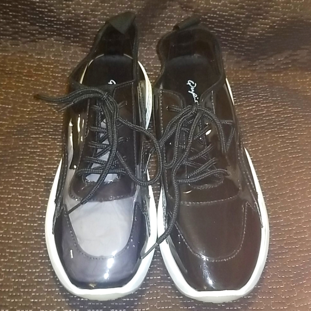 QUPID patent leather transparent sneakers